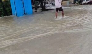 रीवा में 24 घंटे में 2.2 इंच बारिश, बिछिया-बीहर नदियां उफान पर, कई इलाके जलमग्न 1 Screenshot 20250717 164045 Gallery