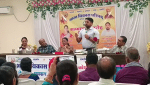 सम्मानित किए गए महापौर, आयुक्त और स्वच्छता कर्मी,भारत विकास परिषद ने सराहा नगर निगम कोरबा को 3 vlcsnap 2025 08 20 12h48m32s864