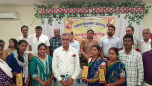 सम्मानित किए गए महापौर, आयुक्त और स्वच्छता कर्मी,भारत विकास परिषद ने सराहा नगर निगम कोरबा को 7 vlcsnap 2025 08 20 12h48m53s320