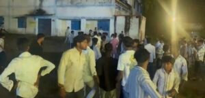 गरबा परिसर में दो पक्षों में हुआ मारपीट,वीडियो हो रहा सोशल मीडिया में वायरल, देखिए वीडियो 1 Screenshot 20250926 121153 Gallery