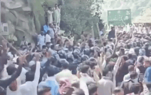 Screenshot 2025 10 01 19 17 42 605 com.ak .ta .dainikbhaskar.activity