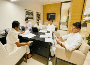 6-6 महीने के लिए हो सकती है कांग्रेस-जिलाध्यक्षों की नियुक्तिः 36 नए चेहरे, 5 पुराने रिपीट हो सकते हैं; कमजोर प्रदर्शन वाले हटाए जाएंगे 1 Screenshot 2025 10 24 15 45 41 608 com.ak .ta .dainikbhaskar.activity