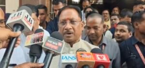 स्वर्गीय बनवारी लाल को श्रद्धांजली दी मुख्यमंत्री ने , हम सबके बड़े भाई जैसे थे बनवारी लाल अग्रवाल ,देखिए और क्या कहा मुख्यमंत्री विष्णु देव साय ने 3 Screenshot 20251027 155806 Gallery 1