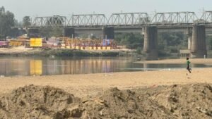 ठाकुर घाट में नहाने के दौरान प्राइमरी स्कूल के बच्चे की मौत , कार्तिक पूर्णिमा को अपने दोस्तों के साथ गया था हसदेव नदी 1 IMG 20251105 WA0093