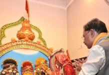 62वें जन्मदिवस पर मुख्यमंत्री श्री विष्णुदेव साय ने श्री जगन्नाथ मंदिर में पूजा-अर्चना कर प्रदेशवासियों के सुख-समृद्धि की कामना की