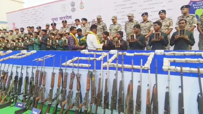 25_Naxalites_surrendered_with_93_weapons_1774960209