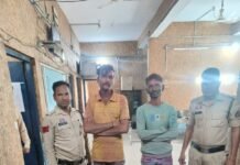 ढाबा की आड़ में परोसी जा रही थी अंग्रेजी,देशी और महुआ शराब, होली की बंदी में की जा रही थी उपलब्ध, संचालक और सहयोगी भेजे गए जेल