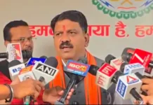 Breaking News : गृह मंत्री विजय शर्मा जगदलपुर रवाना, बोले – “पापा राव के सरेंडर से बस्तर लगभग नक्सलमुक्त हो जाएगा”