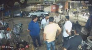 सिपाही ने एक युवक को मार बंदूक के बट से , वीडियो वायरल 1 Screenshot 20260316 122841 Gallery