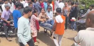 कांग्रेस पार्षद की पुत्रवधू और पुत्र दुर्घटना में घायल ,देखिए वीडियो 1 Screenshot 20260323 190638 Gallery