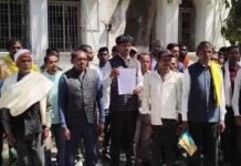 हाथियों से परेशान किसानों ने कलेक्टर से लगाई गुहार.क्षतिपूर्ति राशि न देने का वन विभाग पर लगाया आरोप