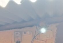 दशकों का अँधेरा टूटा, अबूझमाड़ के ईरपानार गाँव में पहली बार पहुँची बिजली