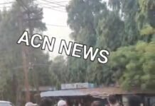 दो पक्षों के बीच सड़क पर हुआ तमाशा ,मारपीट का वीडियो हो रहा है वायरल , देखिए वीडियो