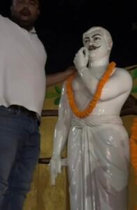 सीएम से पहले ही चंद्रशेखर आजाद की प्रतिमा का कर दिया गया अनावरण, देखिए वीडियो 1 Screenshot 20260409 125848 Gallery