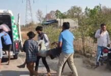 दो बाइक आपस में टकराई चार लोग घायल, टक्कर में घायल दो लोग गंभीर