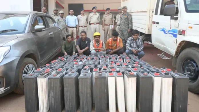 Tower_Theft_Gang_Five_accused_Arrested_1776256954