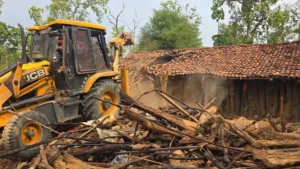 Forest Department removed encroachment. 1781177594