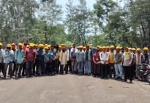 SECL गेवरा में बंसल कंपनी पर गंभीर आरोप शनिवार से काम बंद, मजदूरों का प्रदर्शन