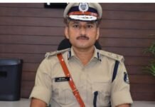 बस्तर आईजी बनाए गए बद्री नारायण मीणा,पी सुंदर राज की जगह अब मीणा बस्तर संभाग को करेंगे दुरुस्त
