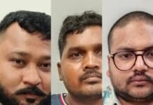 रिश्वत लेते सीईओ सहित तीन गिरफ्तार, देखिये वीडियो