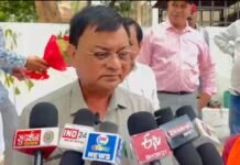 कैबिनेट मंत्री लखन देवांगन ने किया वृक्षारोपण ,मंत्री ने कहा हम सबको करना चाहिए पर्यावरण की रक्षा