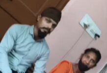 मौत के प्रमाण पत्र में खेल? विधवा का आरोप- सास, देवर और पार्षद की मिलीभगत से गायब हुआ पत्नी का नाम “पति की मौत के बाद पत्नी का नाम गायब! किसने खेला बड़ा खेल?”