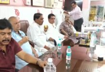 एचएमएस में घमासान: 2.86 करोड़ के कथित गबन के आरोपों से गरमाई श्रमिक राजनीति, नाथूलाल पांडे ने किया पलटवार