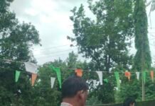 पटवारी पर जानलेवा हमला, कार्यालय में घुसकर लोहे के पाइप से मारा, वीडियो वायरल