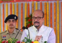 लक्ष्य हासिल करने के लिए जुनून जगाएं और मेहनत करें: राज्यपाल रमेन डेका,चाम्पा शासकीय उच्चतर माध्यमिक विद्यालय में नवनिर्मित सभाकक्ष का लोकार्पण