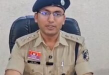 साइबर ठगी मामले में पुलिस अधिकारियों पर एक करोड़ की कथित वसूली का आरोप