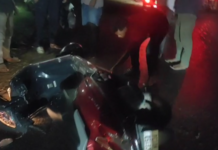 गाय को बचाने के चक्कर में स्कूटी सवार घायल, बैकुंठपुर में आवारा मवेशियों का कहर