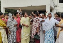 गद्दी के वारिस को लेकर किन्नरों में टकराव!मालती किन्नर के निधन के बाद दो गुट आमने-सामने. Video