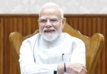 PM मोदी के जन्मदिन पर लगा बधाइयों का तांता, राहुल, अखिलेश और खड़गे ने की उनकी अच्छी सेहत और लंबी उम्र की कामना