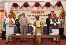 सिरपुर हमारी समृद्ध सभ्यता, कला और ज्ञान परंपरा की अनमोल धरोहर : मुख्यमंत्री श्री विष्णु देव साय यूनेस्को की संभावित सूची में सिरपुर का शामिल होना छत्तीसगढ़ के लिए गौरव का विषय : मुख्यमंत्री ‘विरासत भी, विकास भी’ के संकल्प के साथ छत्तीसगढ़ की सांस्कृतिक धरोहर को मिल रही वैश्विक पहचान